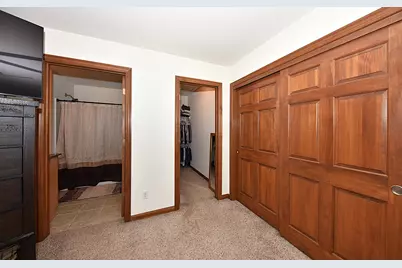 414  Yosemite Ave, Hartford, WI 53027 - Photo 23