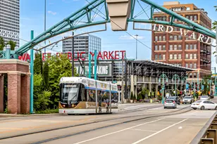 106 W Seeboth St, Milwaukee, WI 53204 - Photo 39