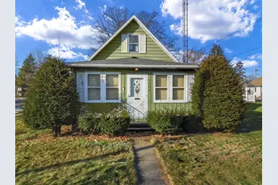 1004  Madison St, Lake Geneva, WI 53147 - Photo 5