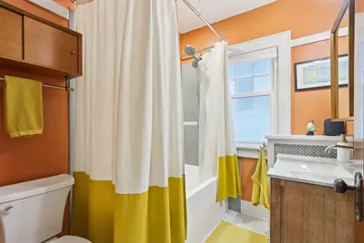 4042 N Downer Ave #4044, Shorewood, WI 53211 - Photo 29