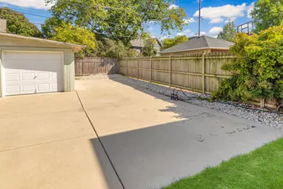 4042 N Downer Ave #4044, Shorewood, WI 53211 - Photo 87