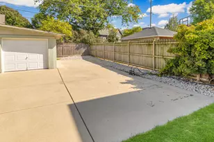 4042 N Downer Ave, Shorewood, WI 53211 - Photo 87