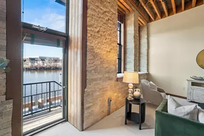 141 N Water St #11, Milwaukee, WI 53202 - Photo 11