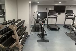 1550 E Royall Pl, Milwaukee, WI 53202 - Photo 37