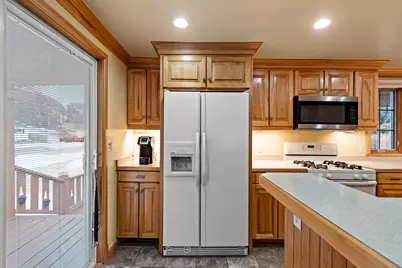 2109  41st St, Two Rivers, WI 54241 - Photo 7