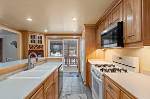 2109 41st St, Two Rivers, WI 54241 - Photo 5