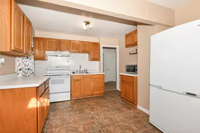 1601  Richard Ave, Racine, WI 53403 - Photo 11