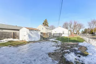 1601 Richard Ave, Racine, WI 53403 - Photo 25