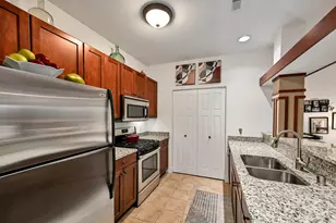 15295 W Library Ln, New Berlin, WI 53151 - Photo 5