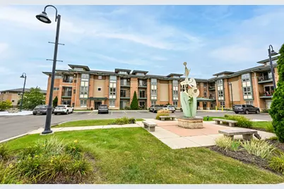 15295 W Library Ln #203, New Berlin, WI 53151 - Photo 19