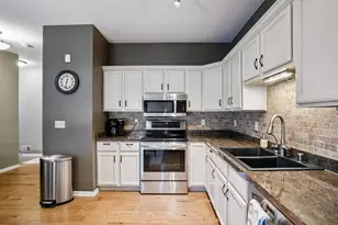 2245 Patrick Ln, Waukesha, WI 53188 - Photo 21