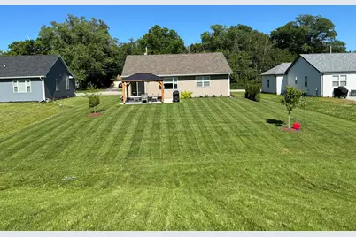 2040  90th St, Sturtevant, WI 53177 - Photo 33