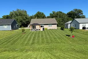 2040 90th St, Sturtevant, WI 53177 - Photo 33