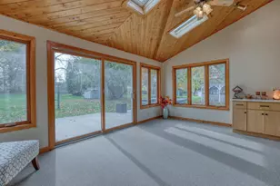 813 High St, Oconomowoc, WI 53066 - Photo 3