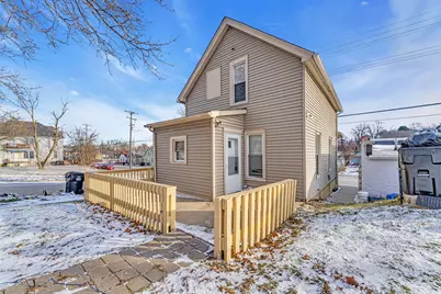 1130 S Memorial Dr, Racine, WI 53403 - Photo 31