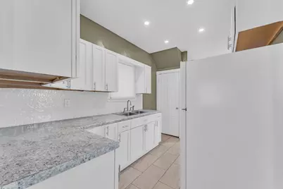 1130 S Memorial Dr, Racine, WI 53403 - Photo 7