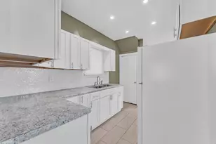 1130 S Memorial Dr, Racine, WI 53403 - Photo 7