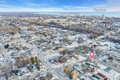 1130 S Memorial Dr, Racine, WI 53403 - Photo 39