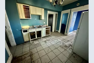 1515 N 38th St, Milwaukee, WI 53208 - Photo 9