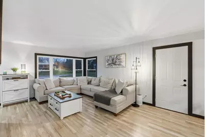 3885 N 144th St, Brookfield, WI 53005 - Photo 5