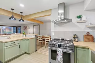 3885 N 144th St, Brookfield, WI 53005 - Photo 7