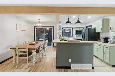 3885 N 144th St, Brookfield, WI 53005 - Photo 11