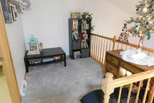 2412 Fox River Pkwy, Waukesha, WI 53189 - Photo 7