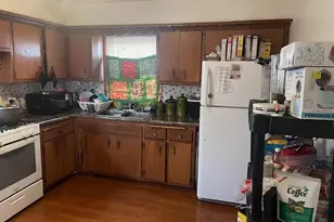 5368 N 103rd St, Milwaukee, WI 53225 - Photo 3