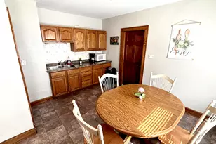 2924 N 48th St, Milwaukee, WI 53210 - Photo 11