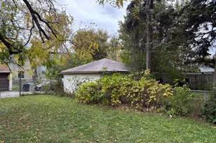 3050 N 24th Pl, Milwaukee, WI 53206 - Photo 3