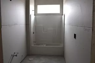 918 Drumlin Dr, Kewaskum, WI 53040 - Photo 5