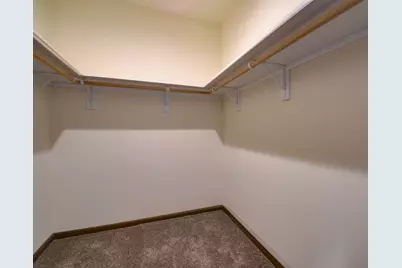 920  Drumlin Dr #Unit 2, Kewaskum, WI 53040 - Photo 13