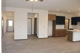 920 Drumlin Dr, Kewaskum, WI 53040 - Photo 7