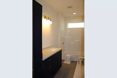 920  Drumlin Dr #Unit 2, Kewaskum, WI 53040 - Photo 11