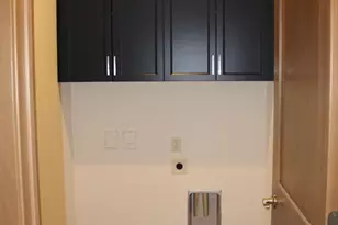 920 Drumlin Dr, Kewaskum, WI 53040 - Photo 9