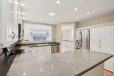 N14W30154  High Ridge Rd, Delafield, WI 53072 - Photo 13