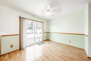 520 Greenmeadow Dr, Waukesha, WI 53188 - Photo 5