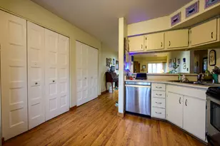 801 W Puetz Rd, Milwaukee, WI 53154 - Photo 7