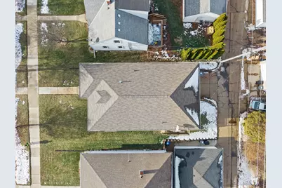 3508 E Whittaker Ave, Cudahy, WI 53110 - Photo 25