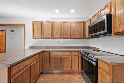 3508 E Whittaker Ave, Cudahy, WI 53110 - Photo 7