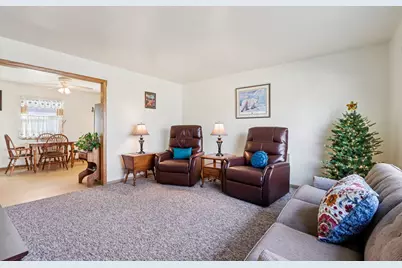 6216 S Cory Ave, Cudahy, WI 53110 - Photo 13