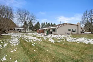 1624 Garden Ln, West Bend, WI 53095 - Photo 25