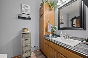 1624 Garden Ln, West Bend, WI 53095 - Photo 15