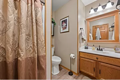 1624  Garden Ln, West Bend, WI 53095 - Photo 21