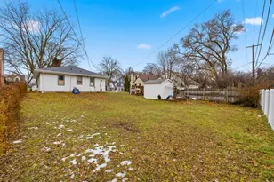 5282 N 53rd St, Milwaukee, WI 53218 - Photo 5