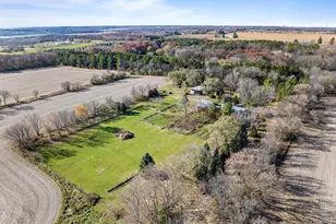 W1049 Co Rd D, Spring Prairie, WI 53105 - Photo 11