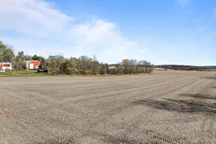 W1049 Co Rd D, Spring Prairie, WI 53105 - Photo 9