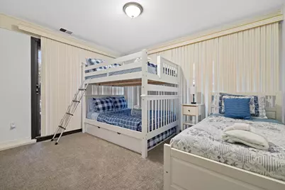 521  Bristol Oak Ct #D, Fontana, WI 53125 - Photo 17