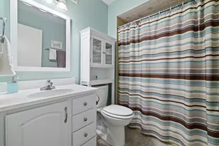 521 Bristol Oak Ct, Fontana, WI 53125 - Photo 19