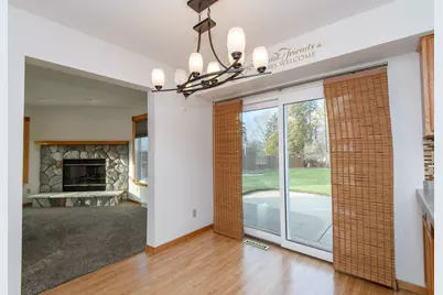 3212  Redbird Ln, Racine, WI 53402 - Photo 13